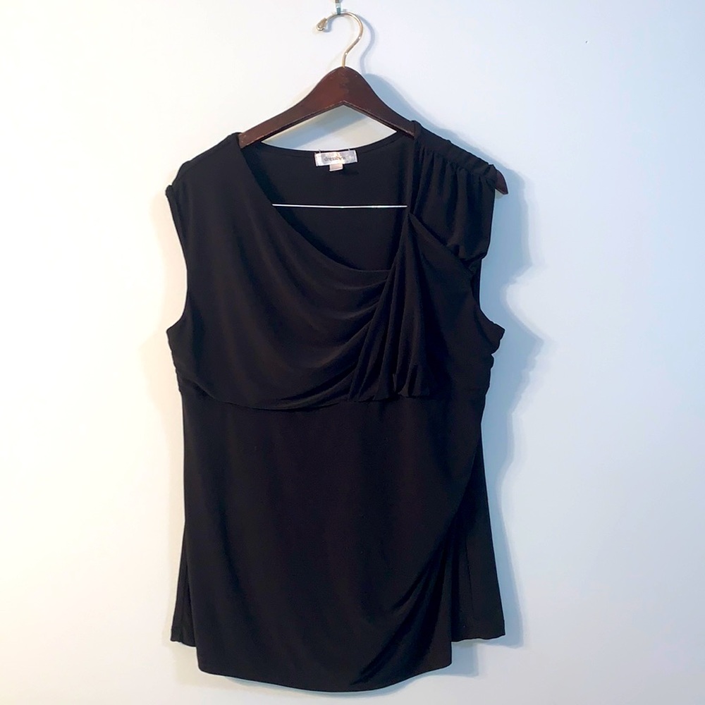 Worn twice Dress Barn Women's Size XL Ruche Chest Scoop Neck Tie Back Blouse EUC
